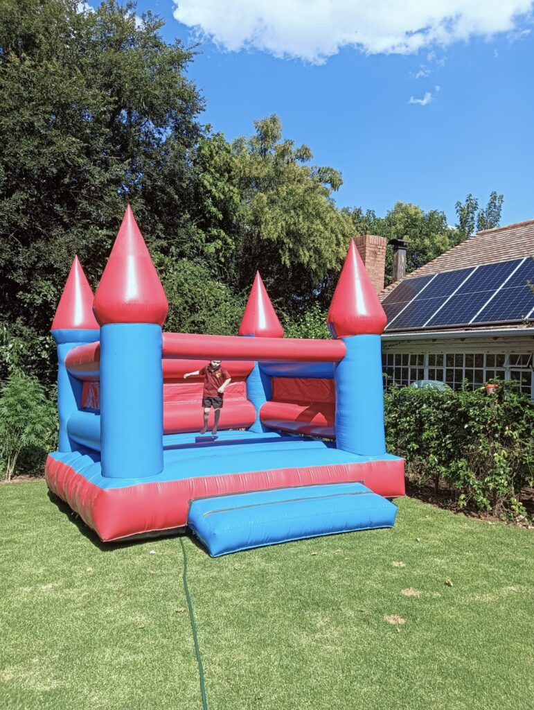 Double waterslide – Active Fun Jumping castles
